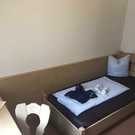 Zur Hoffnung הינטרהרמסדורף