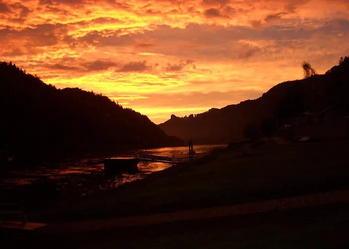 Zur Hoffnung Szálloda *