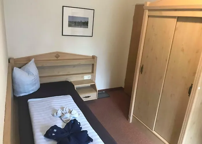 Szálloda Zur Hoffnung *